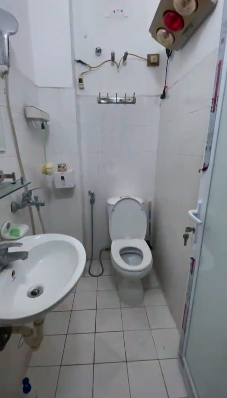 Cho thuê nhà ngõ ô tô Khương Thượng, 4 tầng x 30m2, 4 ngủ, 11.5 Triệu - Ảnh 2
